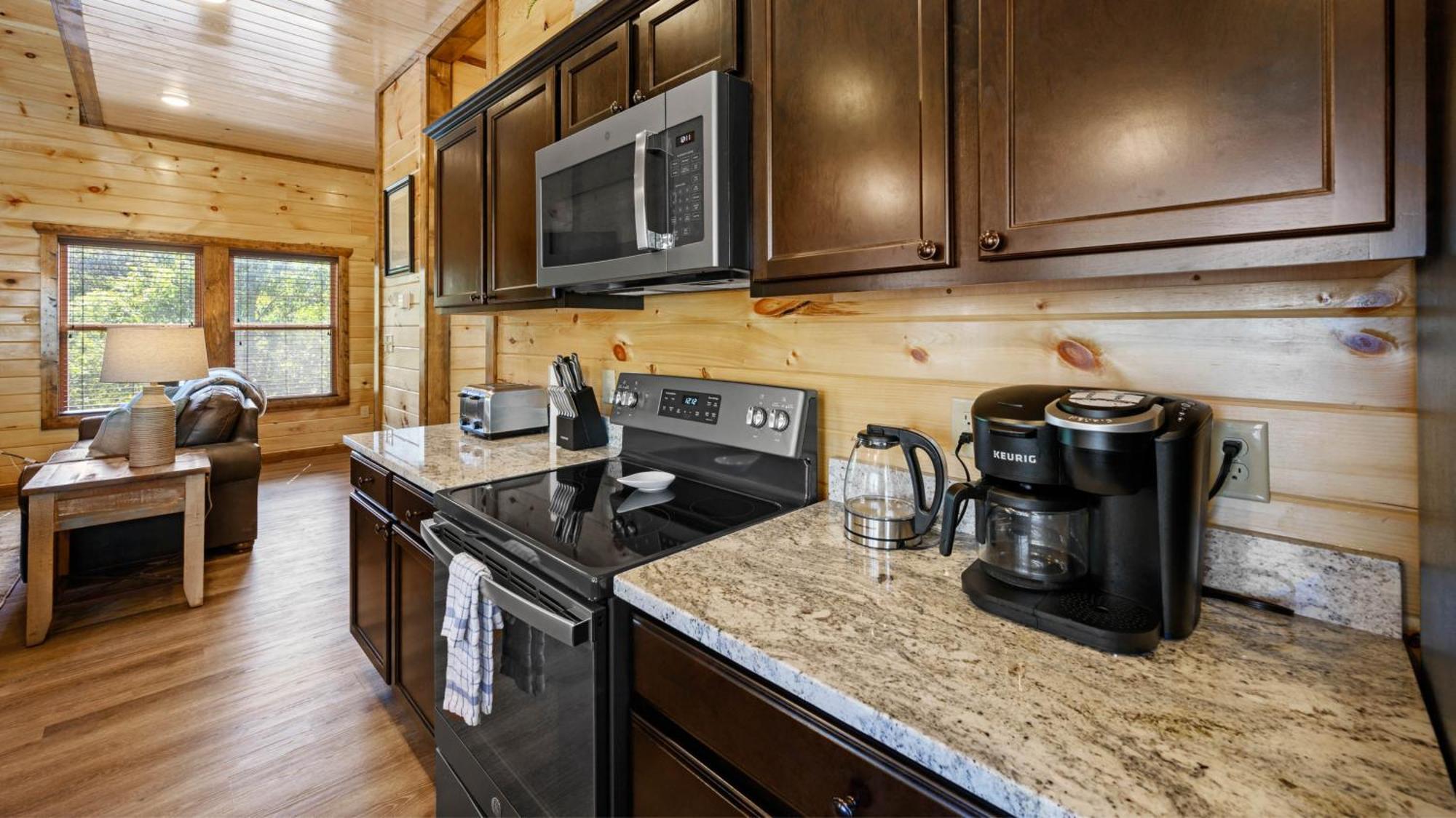 Liberty Lodge - Family Getaway With Pool, Hot Tub, Arcade & Dogs พิเจนฟอร์จ ภายนอก รูปภาพ